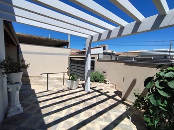 house em Rua Ortilia Vieira de Andrade, Lívia II - Botucatu - SP