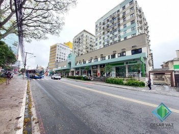 business em Rua Lauro Linhares, Trindade - Florianópolis - SC