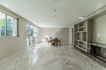 apartment em Rua Carneiro Lobo, Água Verde - Curitiba - PR