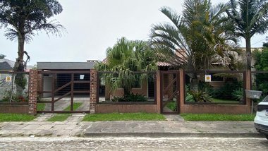 house em Rua Rio das Contas, Centro - Xangri-Lá - RS