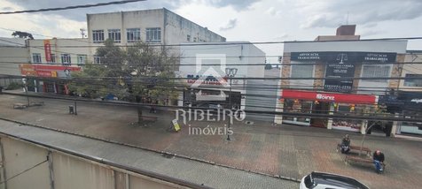 office em Rua Quinze de Novembro, Centro - São José dos Pinhais - PR