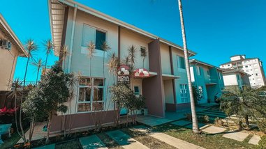 house em Rua São Bento do Sapucai, Loteamento Alfredo Abilio Flores - Pindamonhangaba - SP