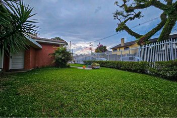house em Rua Professor Manoel Vieira de Alencar, Jardim Social - Curitiba - PR