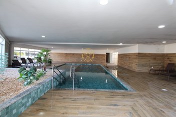 apartment em Avenida José Gulin, Bacacheri - Curitiba - PR