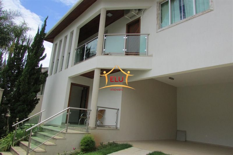Casa com 5 quartos — Paquetá, Belo Horizonte