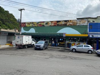 office em Praça Luiz Furtado da Rosa, Corrêas - Petrópolis - RJ