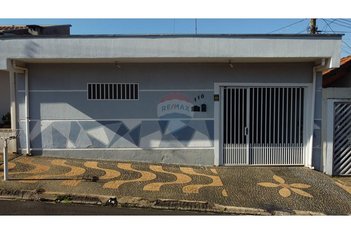 house em Rua Labruna José Batistella, Jardim Bela Vista - Araras - SP