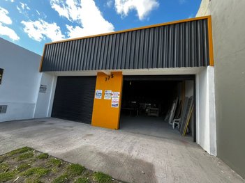 commercial_property em Rua Comendador Henrique Pancada, Lagoa - Rio Grande - RS