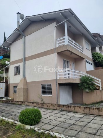 house em Rua Victório Tartarotti, Bela Vista - Farroupilha - RS
