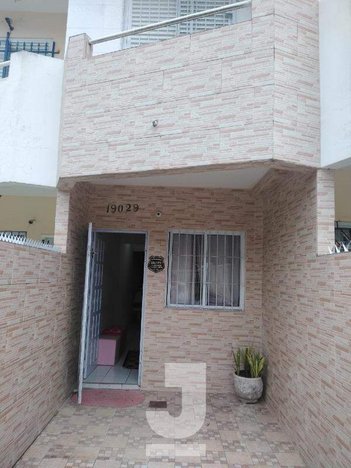 house em Avenida Doutor Roberto de Almeida Vinhas, Real - Praia Grande - SP