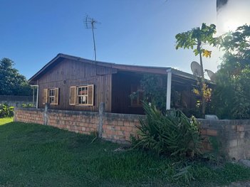 house em Rua Jose Torres Pires, Araçatuba - Imbituba - SC