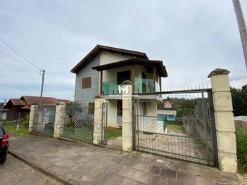 house em Rua Adamo de Quadros, Santa Lúcia - Caxias do Sul - RS