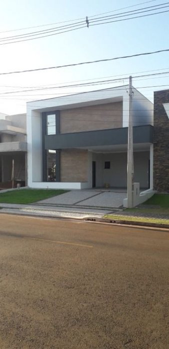 Cômodo Condomínio