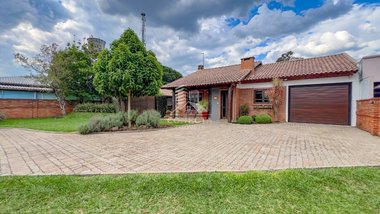 house em Rua Germano Dockhorn, Cruzeiro - Santa Rosa - RS