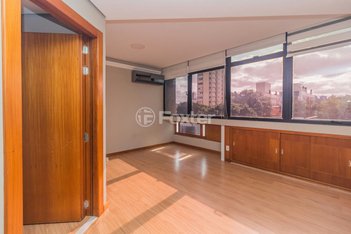 office em Avenida Taquara, Petrópolis - Porto Alegre - RS