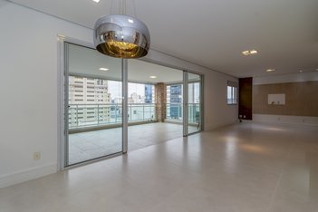 apartment em Rua Doutor Guilherme Bannitz, Itaim Bibi - São Paulo - SP