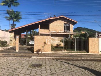 house em Rua São José dos Campos, Sumaré - Caraguatatuba - SP