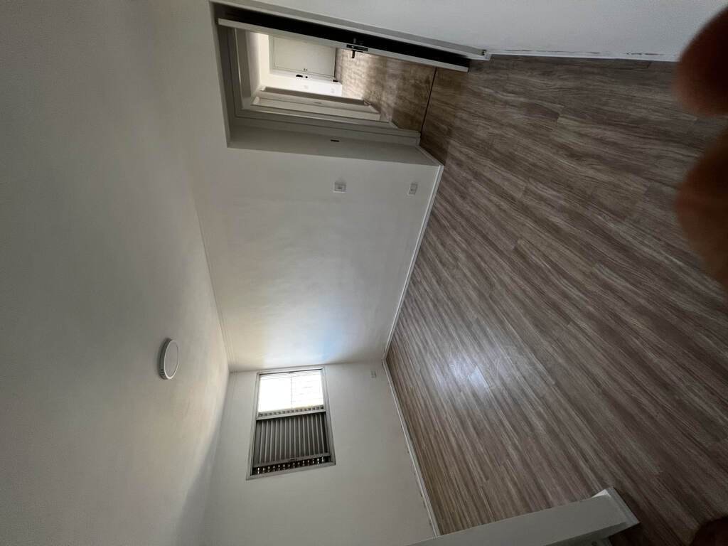 img0