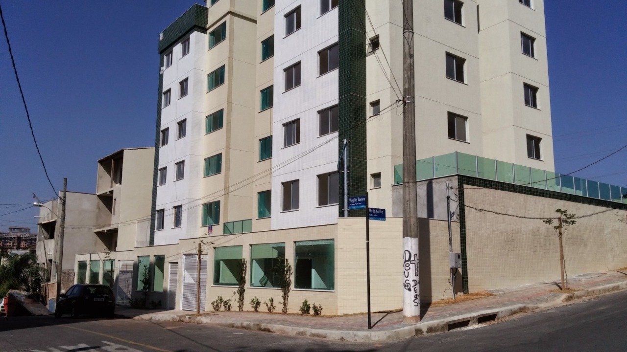 Apartamento com 2 quartos — Santa Terezinha, Belo Horizonte