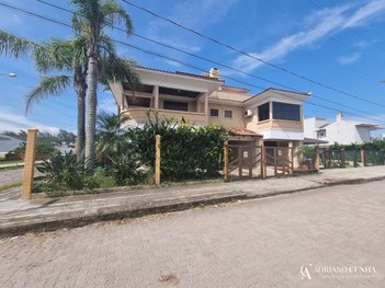 house em Rua Rio Divisa, Centro - Xangri-Lá - RS