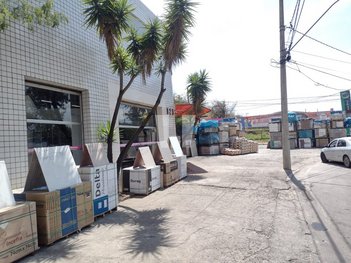 business em Avenida Juiz Marco Túlio Isaac, Ingá Alto - Betim - MG