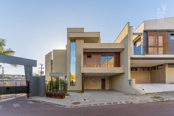 house em Rua Marechal Anor Teixeira dos Santos, Boa Vista - Curitiba - PR