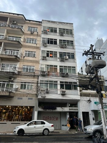 office em São Sebastião, Centro - Barra Mansa - RJ