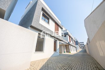 house em Rua David Geronasso, Boa Vista - Curitiba - PR