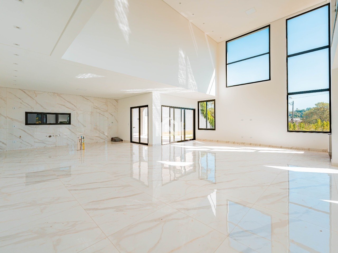 casa a venda no condominio Reserva santa maria sal