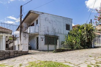 house em Rua Guilherme Alves, Partenon - Porto Alegre - RS