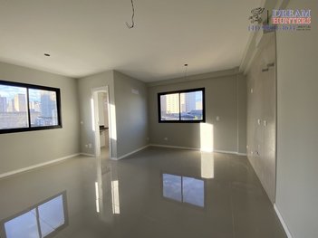 apartment em Rua Lourenço Pinto, Centro - Curitiba - PR