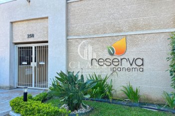 apartment em Avenida Juca Batista, Cavalhada - Porto Alegre - RS