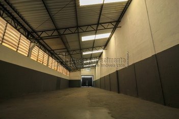 industrial em Rua Minas Gerais, Canhema - Diadema - SP