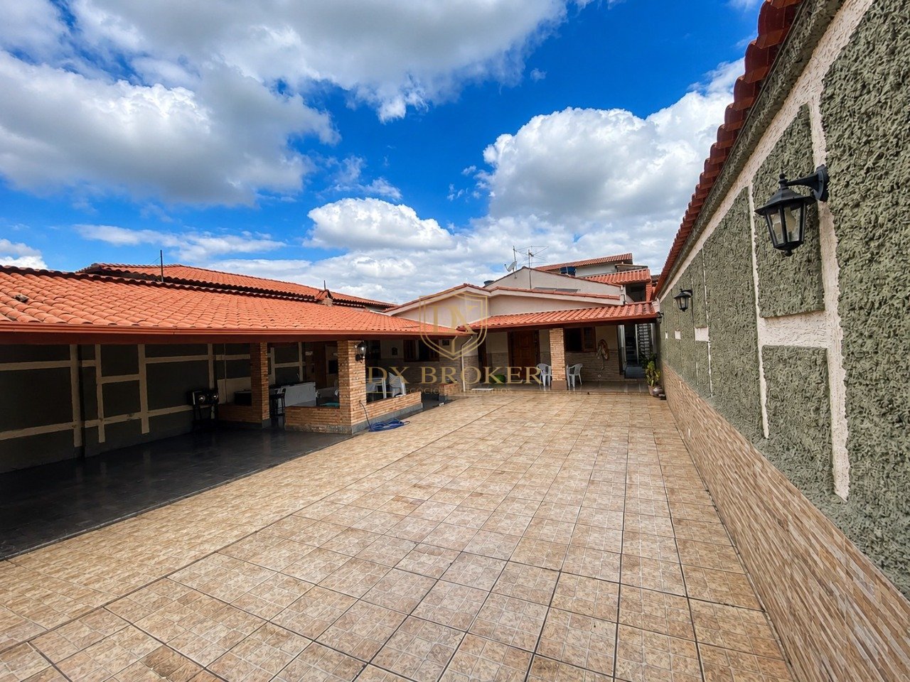 Casa com 3 quartos — Jardim Leblon, Belo Horizonte
