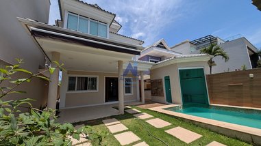 house em Estrada Vereador Alceu de Carvalho, Recreio dos Bandeirantes - Rio de Janeiro - RJ