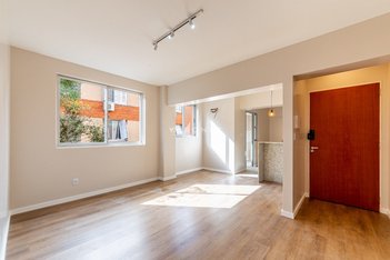 apartment em Rua Anita Garibaldi, Boa Vista - Porto Alegre - RS
