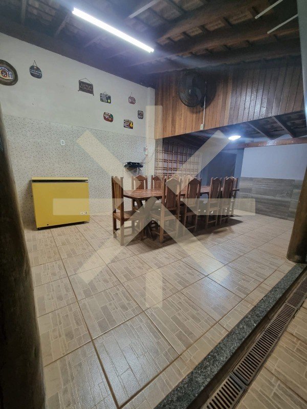 image-0