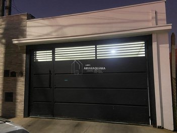 house em Avenida Alexandre dos Santos Pires, Residencial Azulville I - Matão - SP