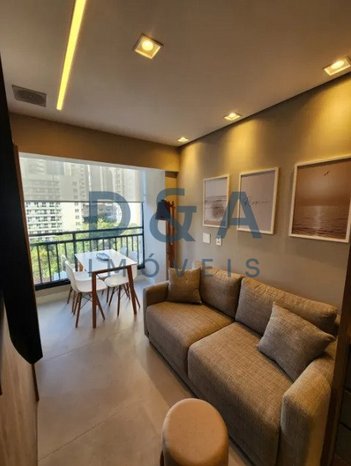 apartment em Rua Cardeal Arcoverde, Pinheiros - São Paulo - SP