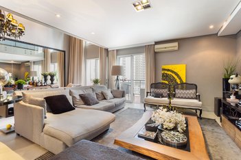 apartment em Rua Araguari, Vila Uberabinha - São Paulo - SP