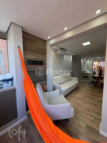 apartment em Rua Marina Sirângelo Castello, Jardim Itu - Porto Alegre - RS