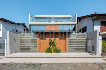 house em Rua 2070, Centro - Balneário Camboriú - SC
