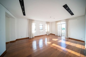 apartment em Rua General Mena Barreto, Jardim Paulista - São Paulo - SP