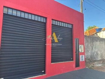 office em Rua Milton Meris Jaqueta, Vila Carmelo - Botucatu - SP