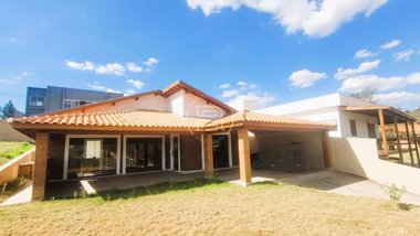 house em Rua das Hortências, Jardim Porangaba - Águas de São Pedro - SP