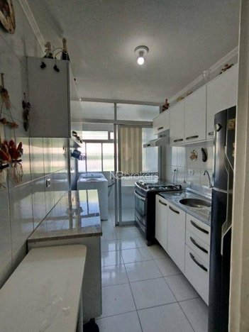 apartment em Rua Santo Bozzi, Xaxim - Curitiba - PR