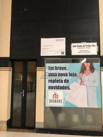 business em Doutor Nelson de Sa Earp, Centro - Petrópolis - RJ