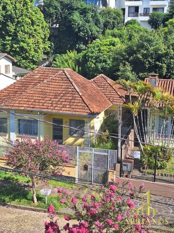 house em Rua Doutor Possidônio Cunha, Vila Assunção - Porto Alegre - RS
