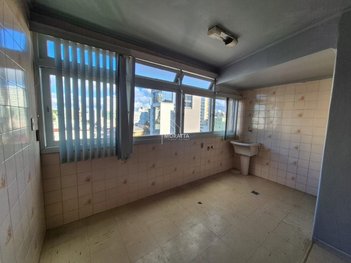 apartment em Rua Sinimbu, São Pelegrino - Caxias do Sul - RS