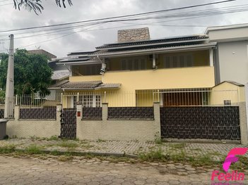 house em Olinda Celestina Lacerda, Carianos - Florianópolis - SC